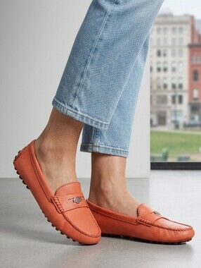 COACH Loafers Nicola Size 8 run big